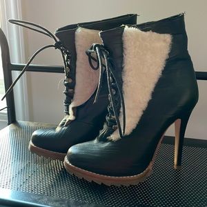 Plomo Rabbit Fur bootie